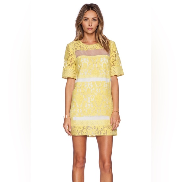 Elliatt lace dress - Picture 1 of 5